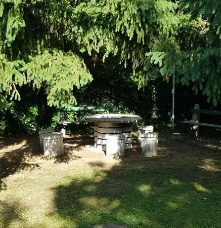 Apartament Anonymus Vendeghaz *